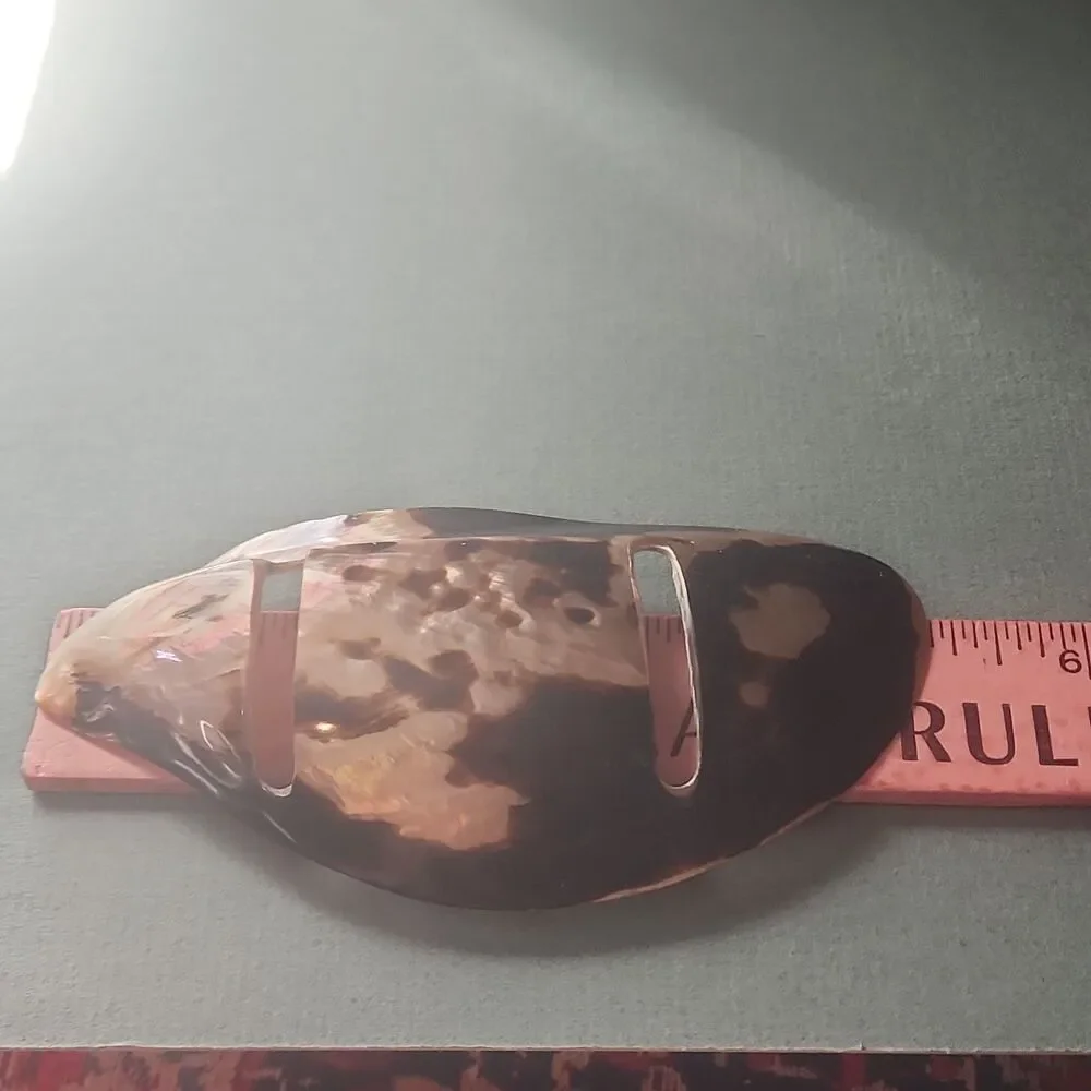 NOS  VINTAGE  ABALONE SHELL UNISEX FASHION OVAL BELT BUCKLE skirt scarf holder